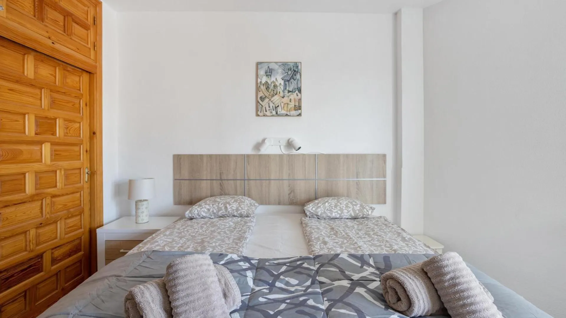 A410 Frontlilne Apartment Nerja Spanien