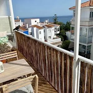 beautiful-apartment-in-the-centre-of-nerja.1costadelsol.com/